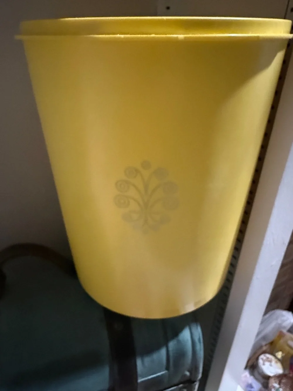 Tupperware bundle 💛💚❤️🧡💜 - Picture 2 of 16